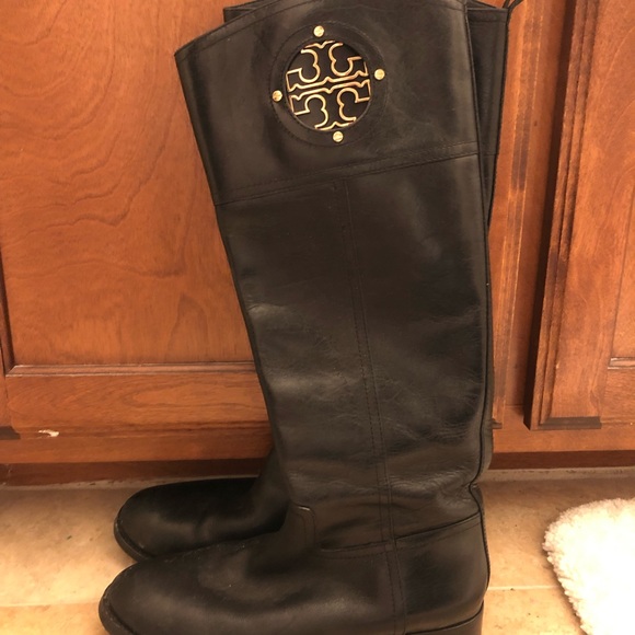 Tory Burch black boots size 8 - Picture 4 of 4